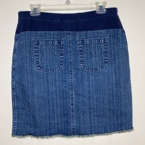 NEW ADDITIONS Maternity Boho Raw Fringe Hem Jean Skirt XS (See Measurements)